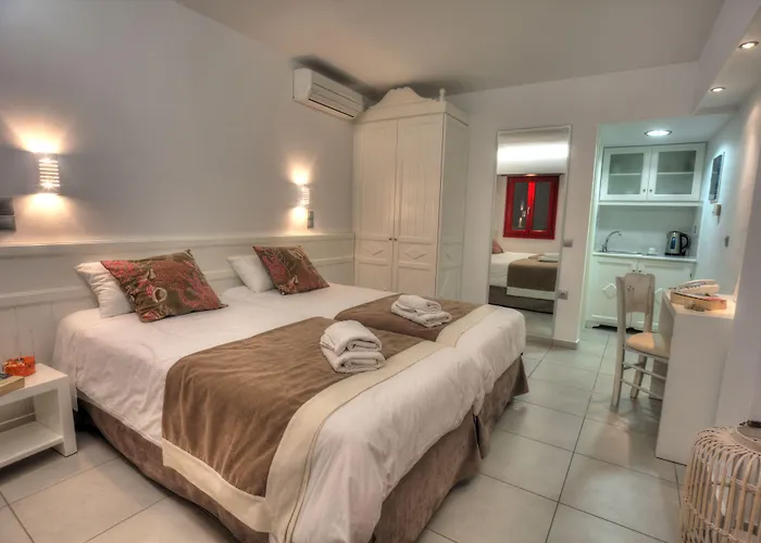 Katerina Mare Aparthotel Naousa (Paros)