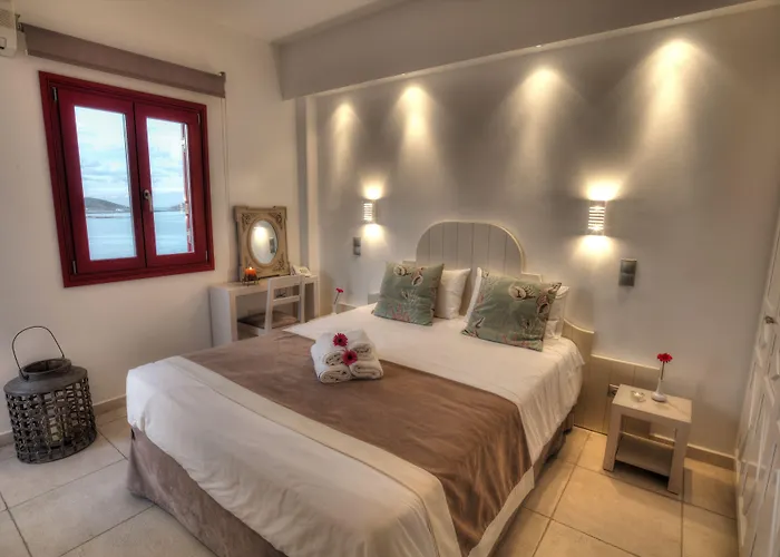 Katerina Mare Aparthotel Naousa (Paros)
