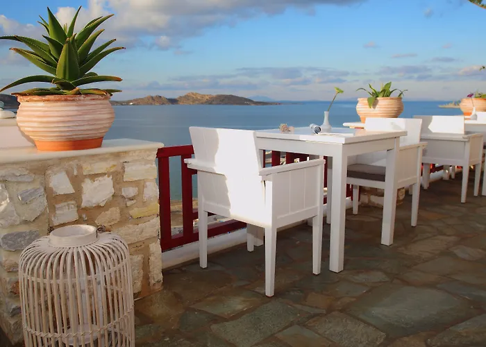 Katerina Mare Naousa (Paros)