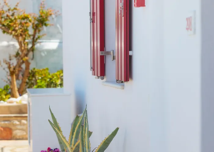 Katerina Mare Aparthotel Naousa (Paros)