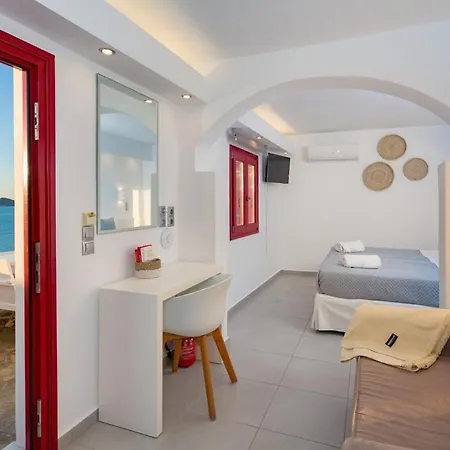 Katerina Mare 2* Naousa (Paros)